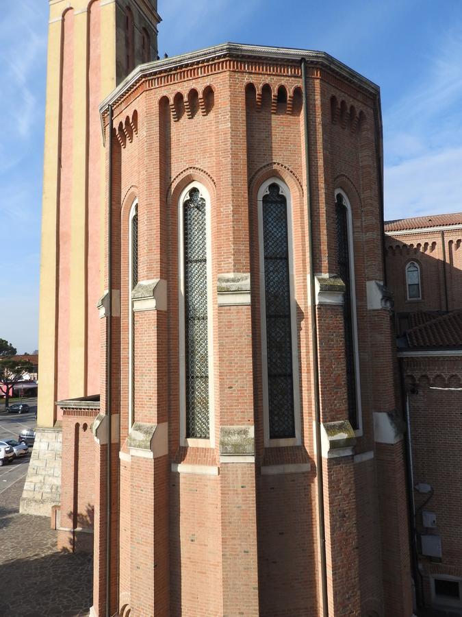 Albergo Centrale Trebaseleghe Exterior photo